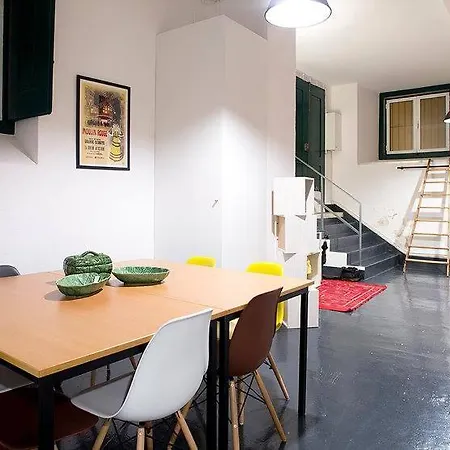 Renewed In Alfama Apartment *