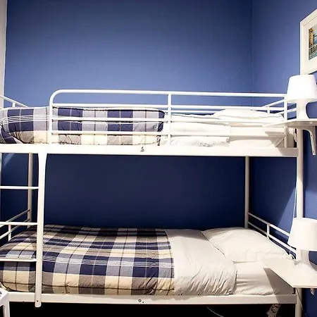 Renewed In Alfama 아파트 *