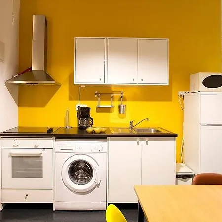 Renewed In Alfama 리스본